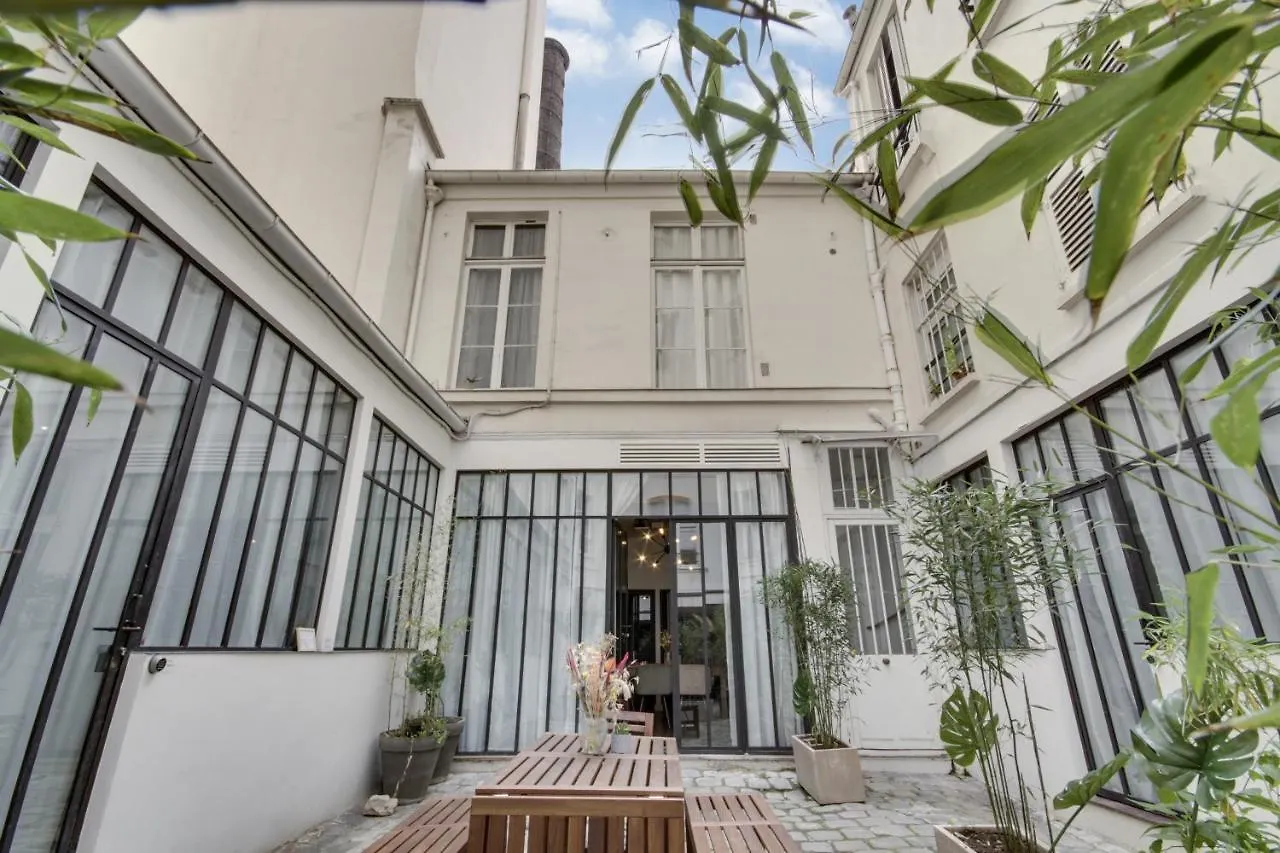 Apartament Chez Colette Canal St Martin *
