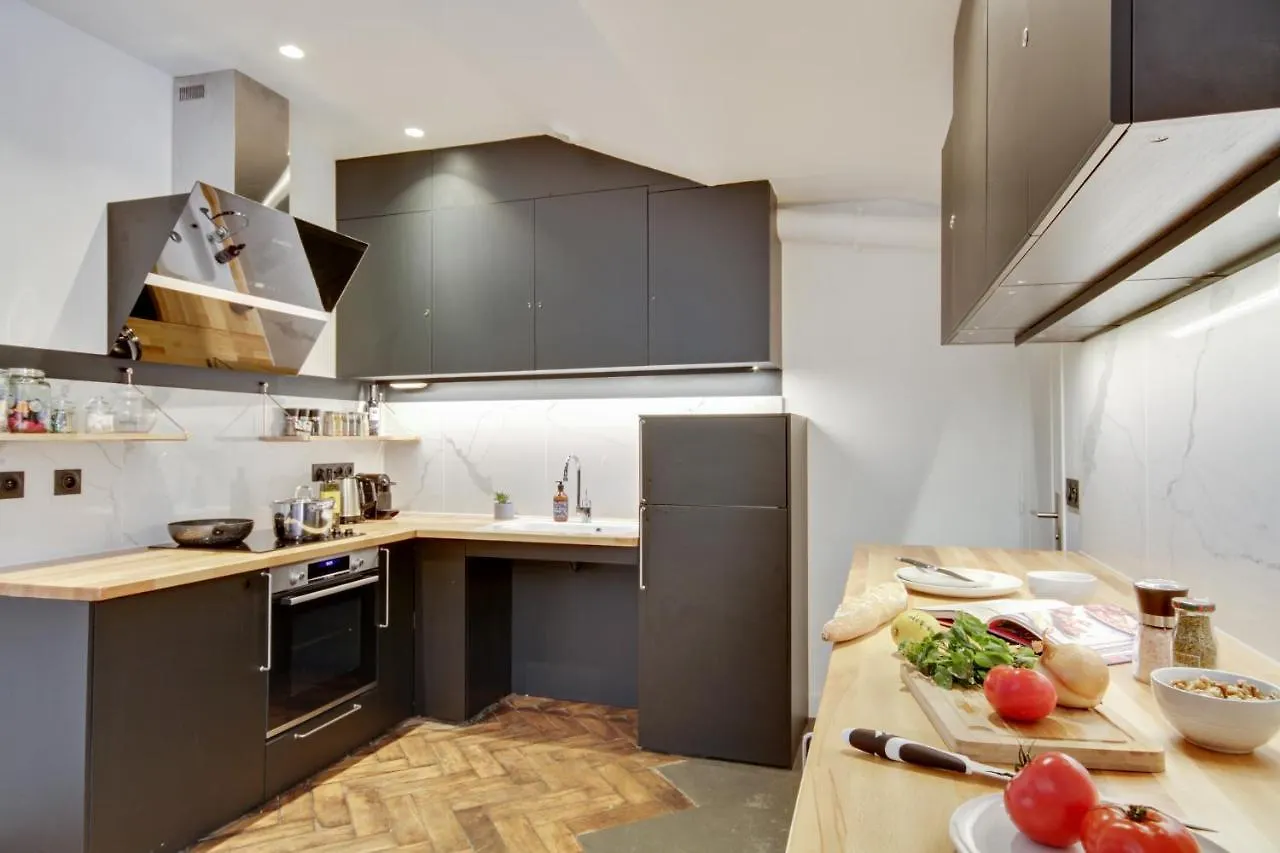 Διαμέρισμα Chez Colette Canal St Martin