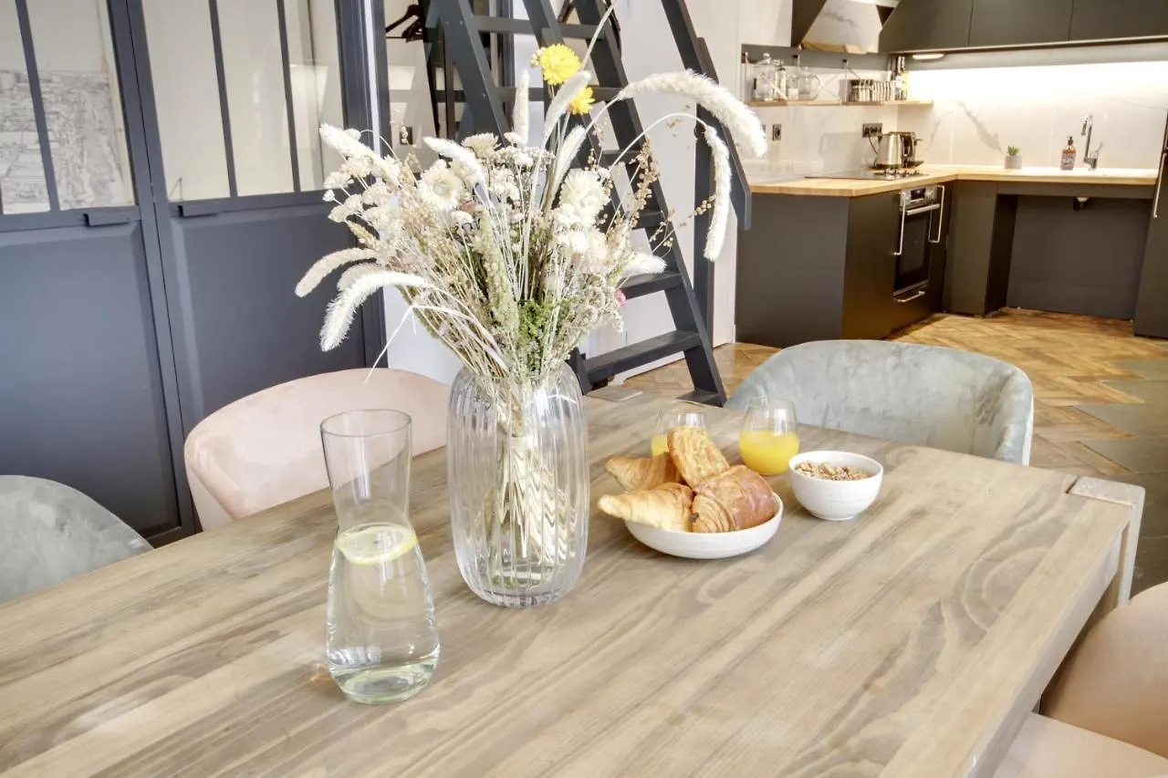 Διαμέρισμα Chez Colette Canal St Martin